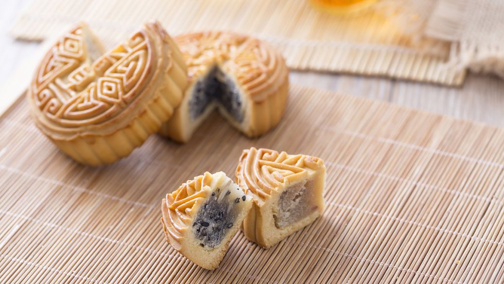 庫(kù)爾勒香梨黑眼圈細(xì)紋補(bǔ)水眼紋消抗皺祛眼袋提拉緊致